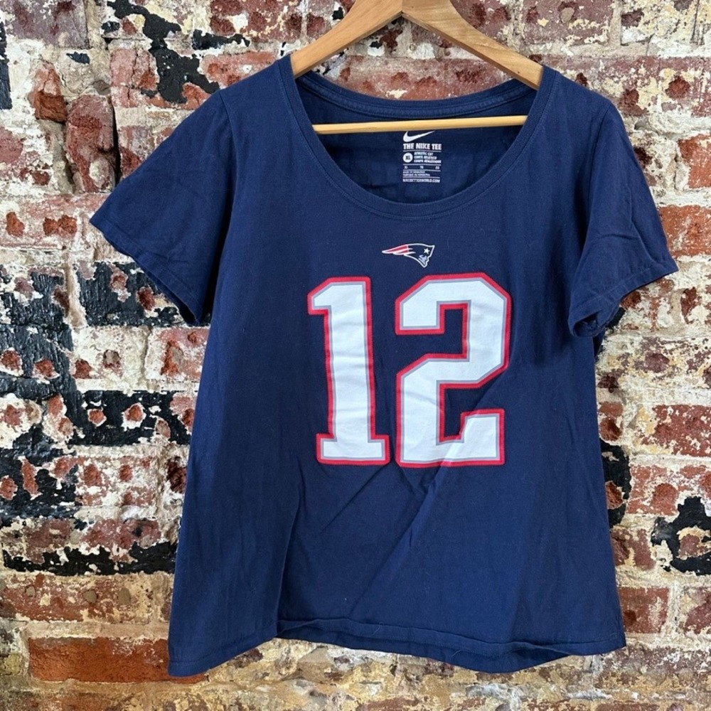 Nike Patriots Brady 12 Athletic Fit T-Shirt short sleeve Blue Tee Womens XL